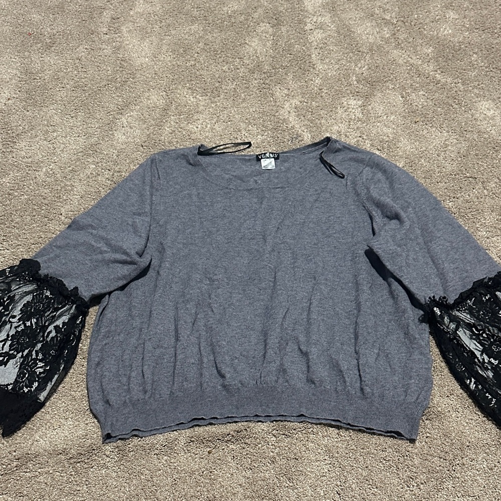 VENUS Gray Top with Black Lace Sleeves